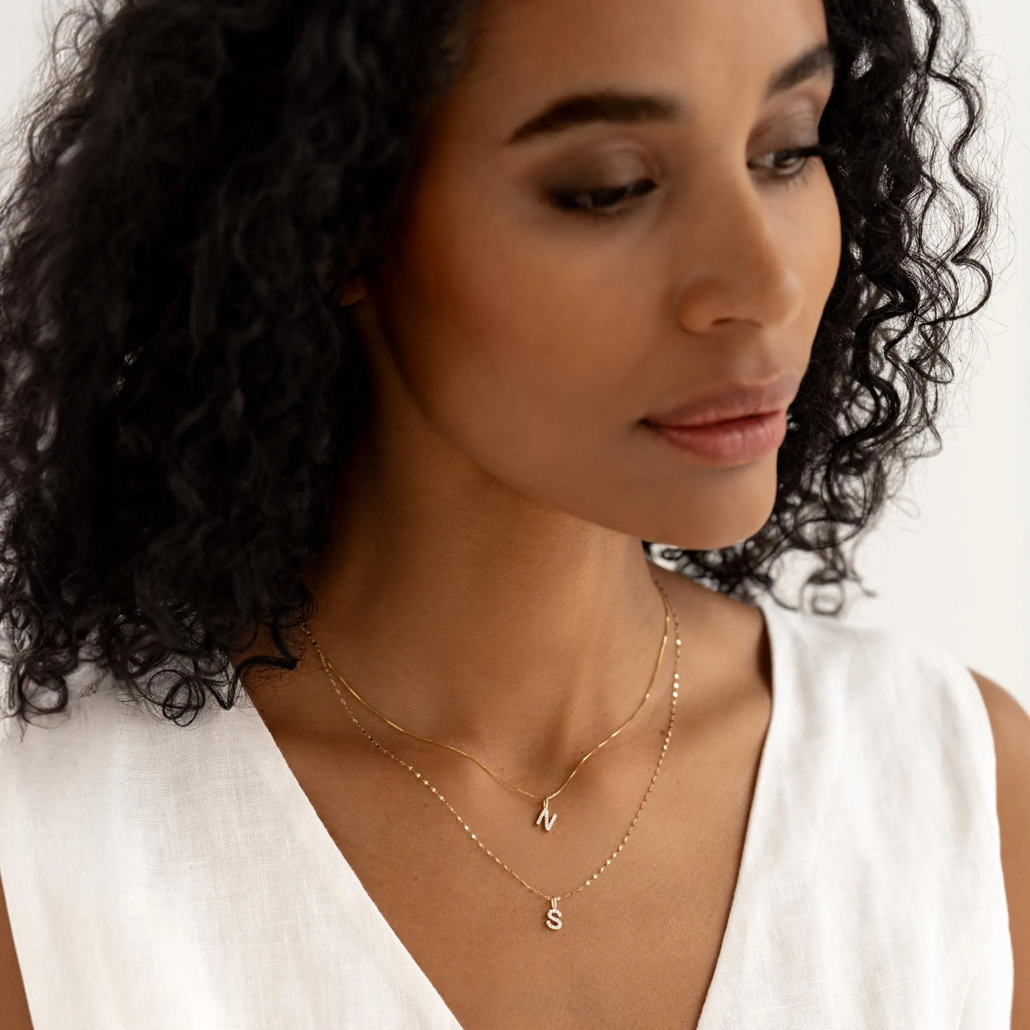 Diamond Initial Pendant 14k Gold - Q