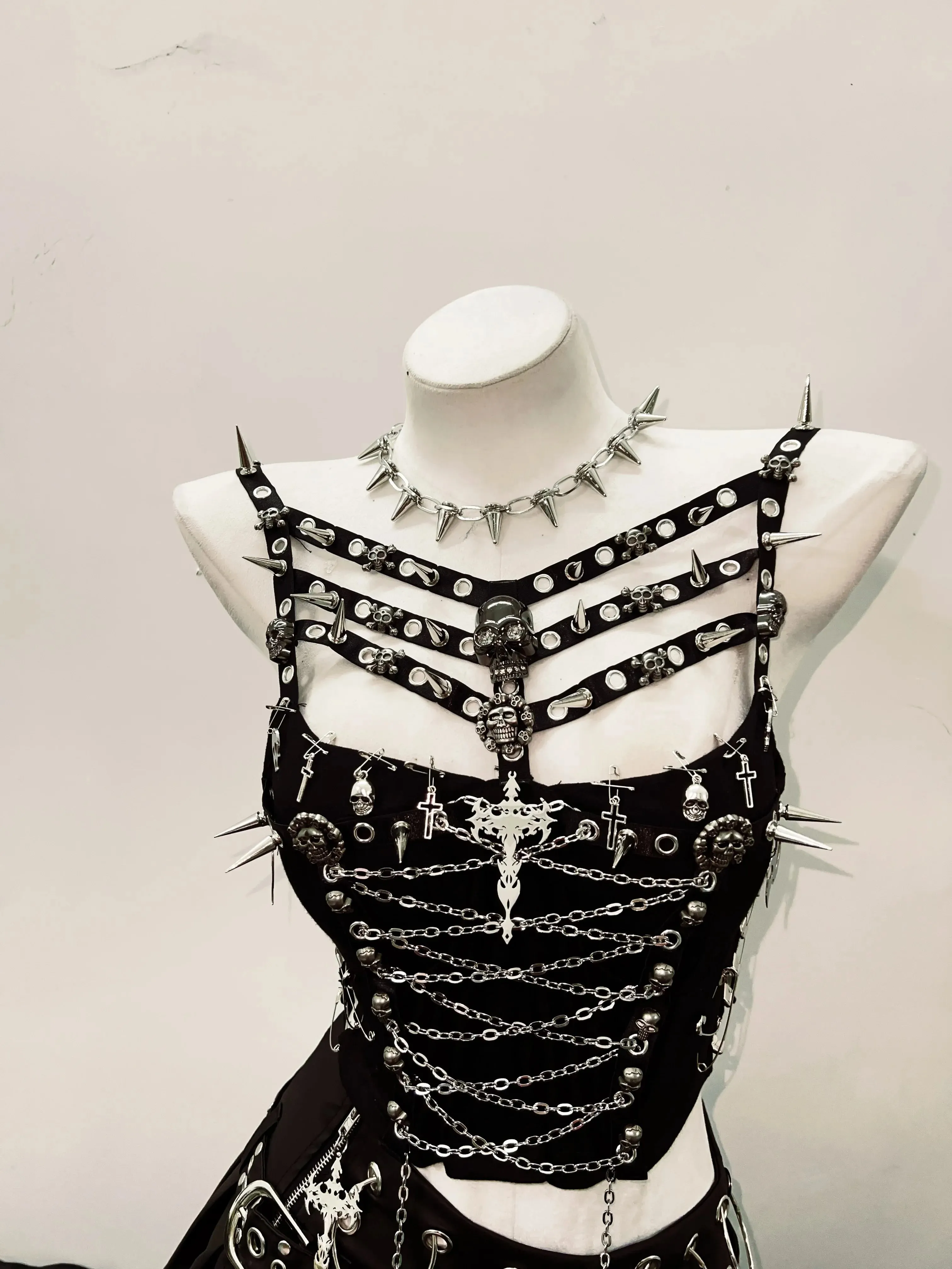 Flytonn-Gothic Tank Tops Punk Tank Tops  y2k fashion bustier top gothic clothes vintage tops Rivets Tank Tops Skull top y2k clothes